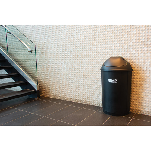 Bac &agrave; d&eacute;chets demi-rond avec couvercle, Poly&eacute;thyl&egrave;ne, 21 gal. US Sidevic Inc.