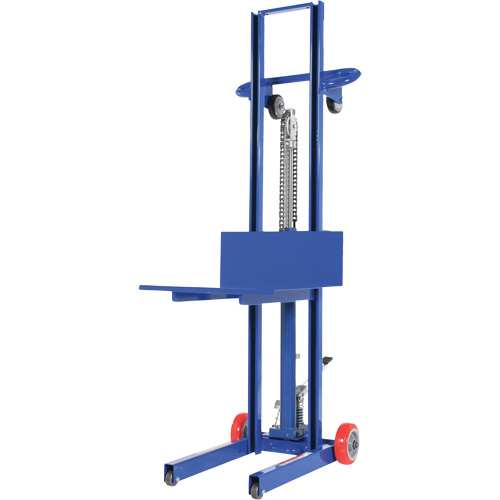 Gerbeur hydraulique &agrave; plateforme, M&eacute;canisme Pompe au pied, Capacit&eacute; de 400 lb, Levage max de 51-1/8" Sidevic Inc.