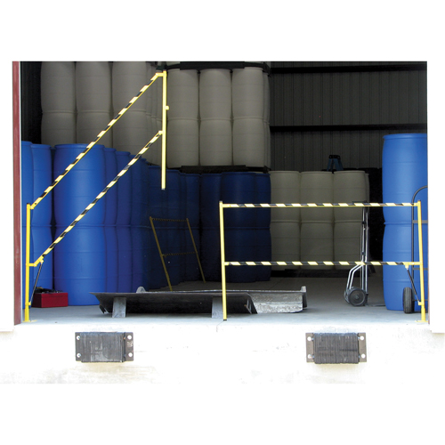 Safety Lift Gate, 10' L x 42-5/8" H, 159" Raised, Yellow Sidevic Inc.