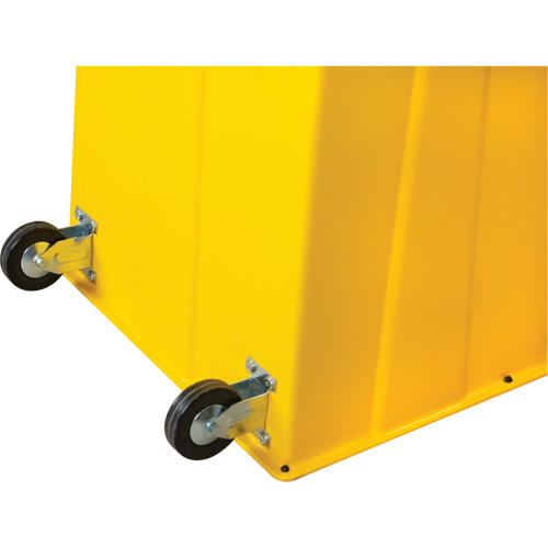 Escabeau industriel, 4 marches, 44" x 22-1/4" x Hauteur 65-1/8" Sidevic Inc.