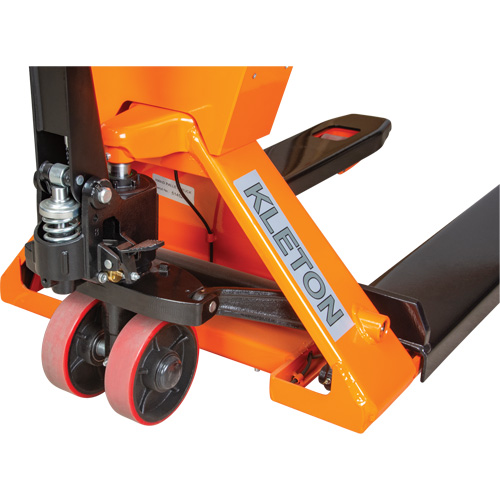 Transpalette &agrave; balance num&eacute;rique, 44,5" lo x 27,75" la, Capacit&eacute; de 4400 lb Sidevic Inc.