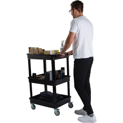 Chariot utilitaire avec tablette &agrave; bordure profonde, 3 tiers, 19" x 39-1/2" x 28-1/4", Capacit&eacute; 330 lb Sidevic Inc.