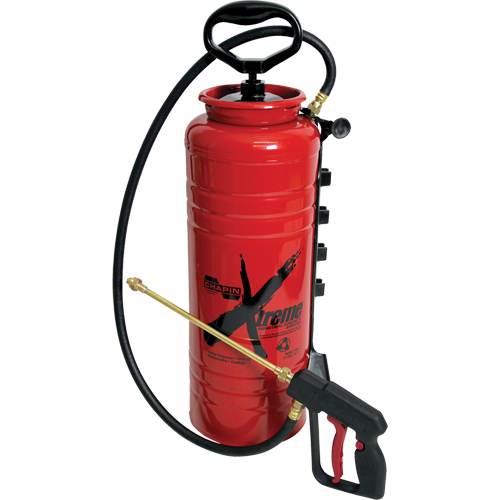 Vaporisateur de b&eacute;ton industriel Xtreme avec perche antigoutte, 3,5 gal. (13,25 L), Acier, Lance de 24" Sidevic Inc.