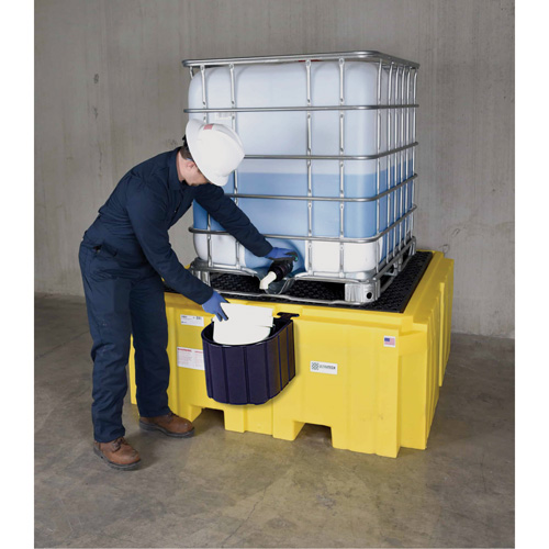 GRV Spill Pallet Plus avec drain, Capacit&eacute; de d&eacute;versement 365 gal. US, 62" x 62" x 28" Sidevic Inc.
