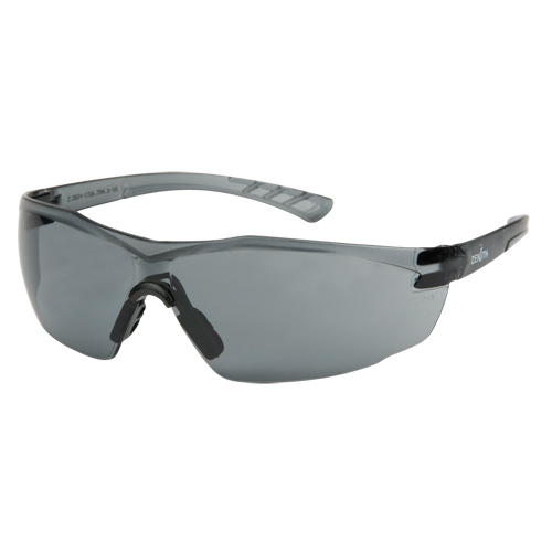 Lunettes de s&eacute;curit&eacute; s&eacute;rie Z700, Lentille Grise/fum&eacute;e, Anti-&eacute;gratignures, R&eacute;pond ou surpasse la norme CSA Z94.3 Sidevic Inc.