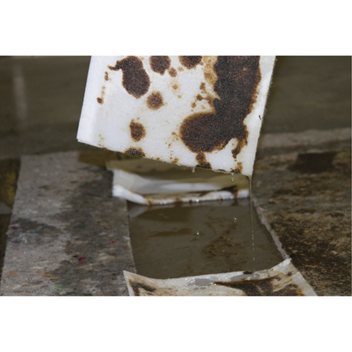 Chiffons pour l'huile Spilltration, Huile seulement, 16" x 10", 29 gal. d'absorption Sidevic Inc.