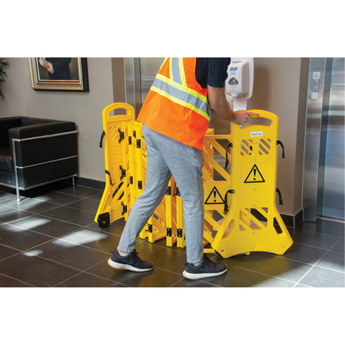 Barri&egrave;re mobile portative, 40" h x 13' lo, Jaune Sidevic Inc.