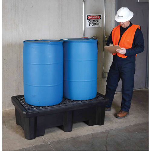 Ultra-Spill Pallet mod&egrave;le &eacute;conomique, 2 barils, Capacit&eacute; de d&eacute;versement 66 gal. US, 53" x 29" x 16,5" Sidevic Inc.