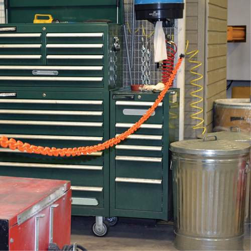 Ensemble de barri&egrave;re &agrave; chaîne magn&eacute;tique pour l'entrep&ocirc;t, Orange, Maillon de 2", 15' de long Sidevic Inc.