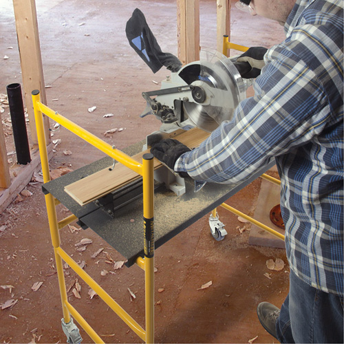 Ensemble de petit &eacute;chafaudage de base de 4' Jobsite Series, Cadre Acier, 41" p x 45-3/4" h Sidevic Inc.