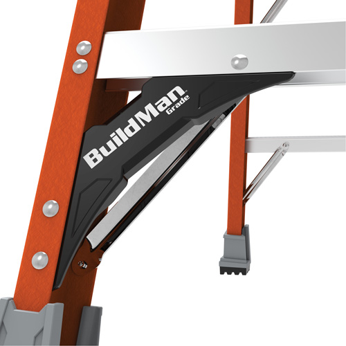 Safespace Platform Step Ladder, 4', 300 lbs. Cap. Sidevic Inc.