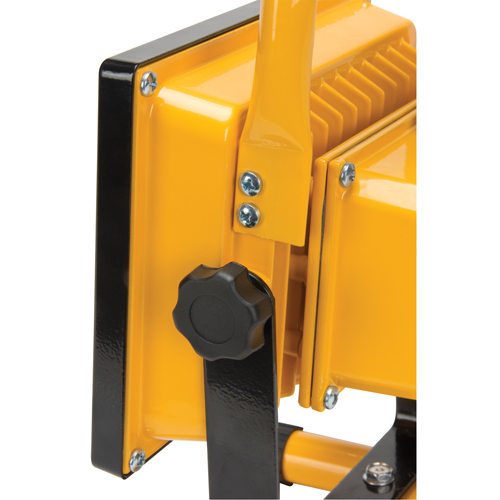 Portable Work Light, LED, 20 W, 2500 Lumens, Aluminum Housing Sidevic Inc.