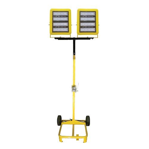 Chariot d'&eacute;clairage &agrave; deux t&ecirc;tes avec treuil, DEL, 400 W, 60 000 lumens, Boîtier en Aluminium Sidevic Inc.