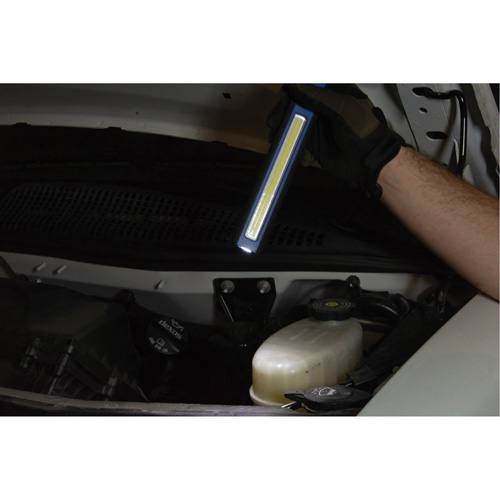 Lumi&egrave;re &eacute;troite, Crochet, Rechargeable, 500 lumens Sidevic Inc.
