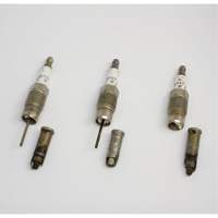 Trousse de d&eacute;montage de bougies cass&eacute;es Ford 3V Sidevic Inc.
