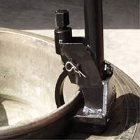 Manual Bead Breaker Sidevic Inc.