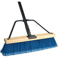 Balai-brosse &agrave; manche renforc&eacute; Ryno, 36", Fin, Soies PVC Sidevic Inc.