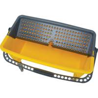 Seau et essoreuse pour vadrouille en microfibres, Passoire, 11 gal. US (44 pintes), Jaune Sidevic Inc.