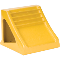 Iron Wheel Chocks Sidevic Inc.