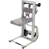 Appareil de levage portatif en aluminium, M&eacute;canisme Pompe au pied, Capacit&eacute; de 200 lb, Levage max de 61" Sidevic Inc.