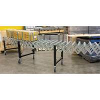 Convoyeur extensible, 18" la x 12' lo, Capacit&eacute; de 200 lb par pi lin. Sidevic Inc.