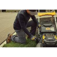 60V MAX* Brushless Cordless RWD Mower Kit, Self-Propelled Walk-Behind, Battery Powered, 21" Cutting Width Sidevic Inc.