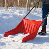 Yukon Sleigh Snow Shovel, 23-1/2" Blade Width Sidevic Inc.
