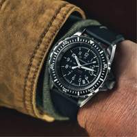Grande montre automatique de plong&eacute;e, Num&eacute;rique, &agrave; piles, 41 mm, Noir Sidevic Inc.