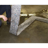 Spilltration Husky Strips, Oil Only, 64" x 8", 4 gal. Absorbancy Sidevic Inc.