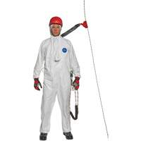 Harness-Compatible Disposable Coverall, Small, White, Tyvek&reg; 500 Sidevic Inc.