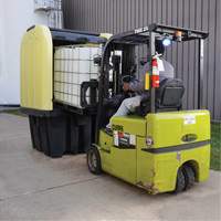 Yellow Roll Top Hardcover Spill Pallet, 65" L x 65" W x 101" H, 5000 lbs. Load Capacity Sidevic Inc.