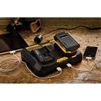 Borne de recharge Max pour chantier, 12 V/20 V, Lithium-ion Sidevic Inc.