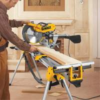 Double-Bevel Sliding Compound Mitre Saw, 12", 15 A, 120 V Sidevic Inc.