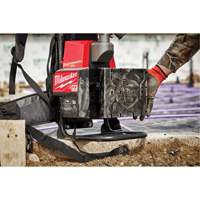 Ensemble vibrateur &agrave; b&eacute;ton &agrave; dos MX Fuel Sidevic Inc.