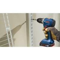 Trousse perceuse-visseuse compacte sans balais, Lithium-ion, 18 V, Mandrin 1/2", Couple 400 lb-po Sidevic Inc.