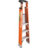 Safespace Platform Step Ladder, 3', 300 lbs. Cap. Sidevic Inc.