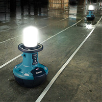 Lampe de chantier &agrave; DEL auto-redressante 40Vmax XGT (outil seulement)?, DEL, 5500 lumens Sidevic Inc.